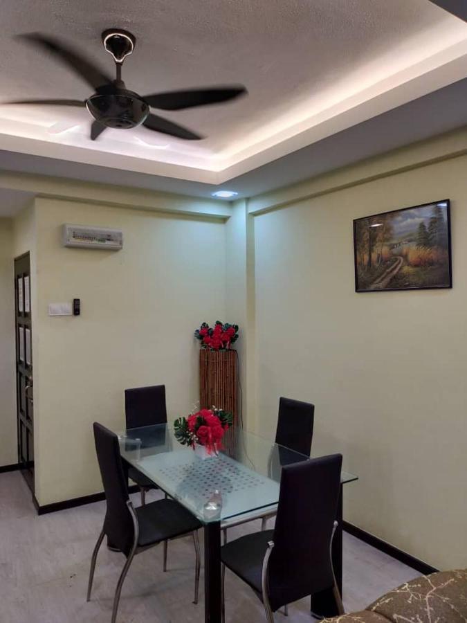 Holiday Apartment At Pd Perdana Condo Resort بورت ديكسون المظهر الخارجي الصورة